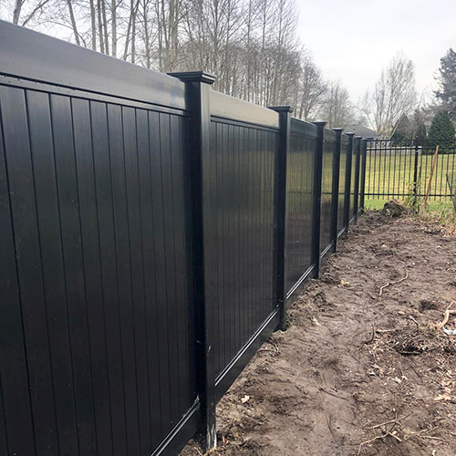 Blackline HHP Solid Black Privacy Fence Installation Gallery