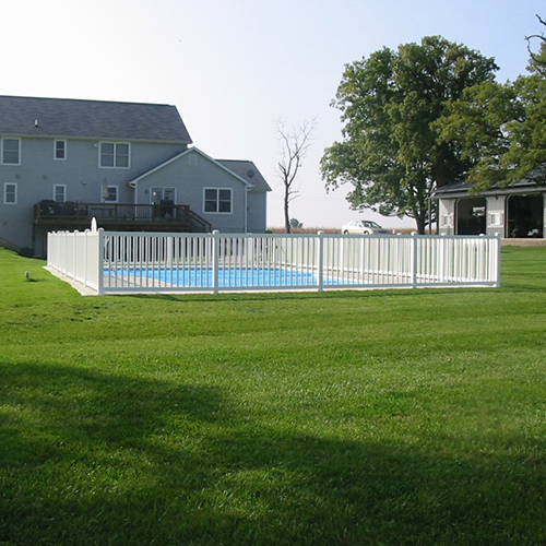 Gillingham Durables Vinyl Pool Fence