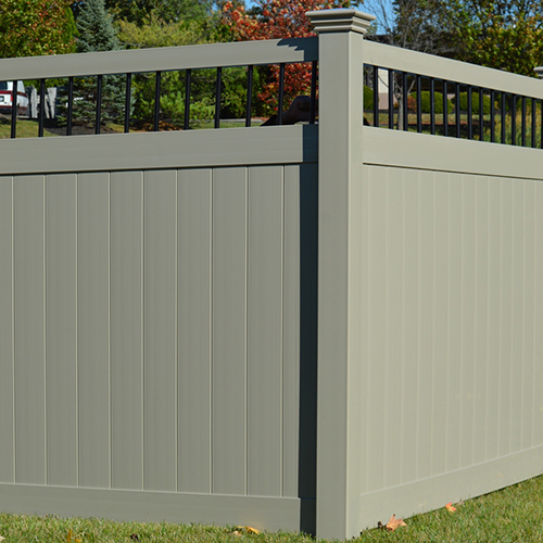 Bradford Durables Vinyl Fence