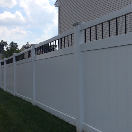 Bradford Durables Vinyl Fence