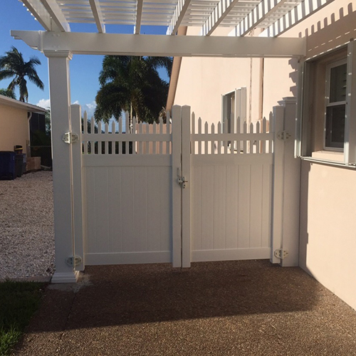 Dorchester Durables Vinyl Fence