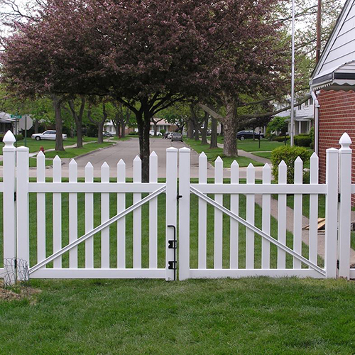 Darlington Picket Fence