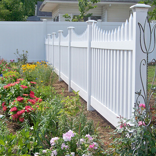 Grantham Picket Fence