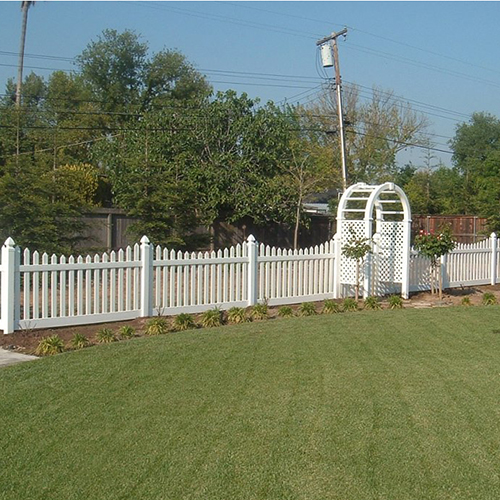 Grantham Picket Fence