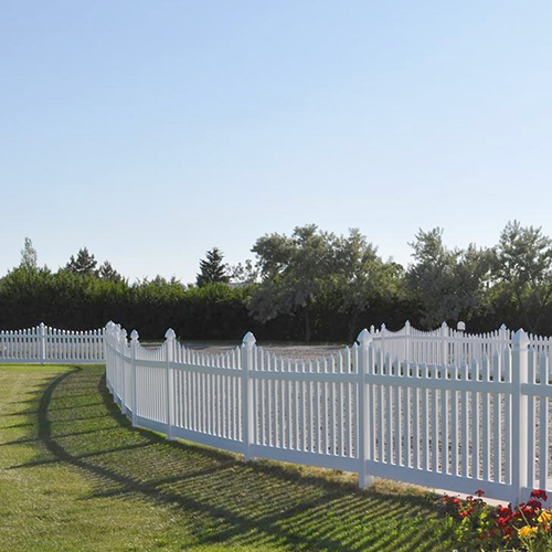 Grantham Picket Fence