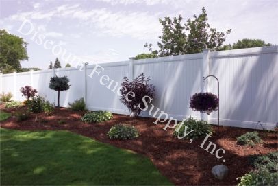 The Lexington vinyl fence uses the distinctive deco vinyl rail at a lower cost.