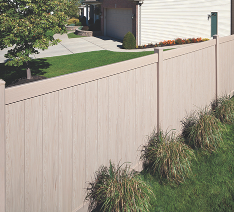 Canyon blend vinyl fence