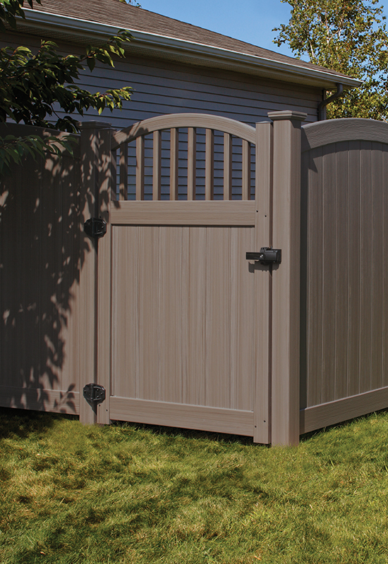 Chesterfield CertaGrain convex gate with a victorian accent